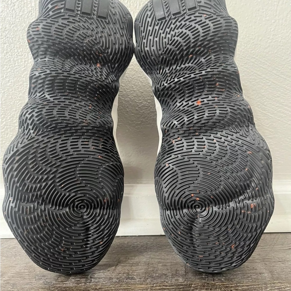 Adidas Exhibit B Candace PE Black/Gray/Orange Basketball Women Shoe Siz 7 GZ2351 - Picture 5 of 11